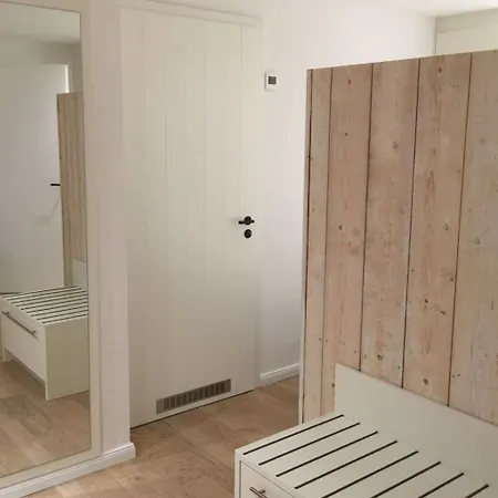 Duenenhuuske Meerleev Mit Sauna Auf By Interhome Vakantiehuis *